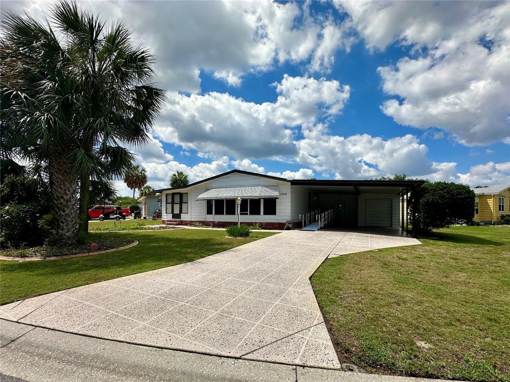 1704 LILLY LANE, The Villages, FL 32159