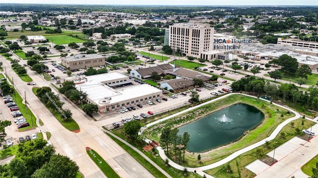 922 Agg Road, Tomball, TX 77375