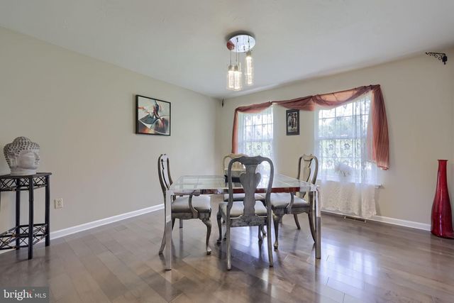 2455 BRANDYWINE LN, York, PA 17404