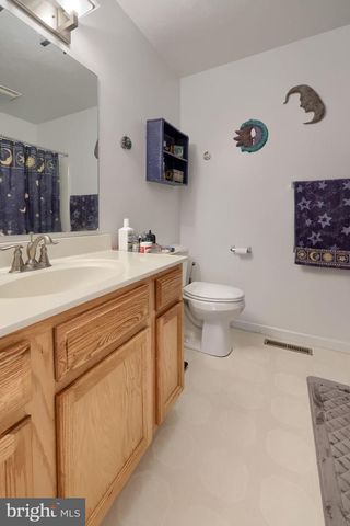 2455 BRANDYWINE LN, York, PA 17404
