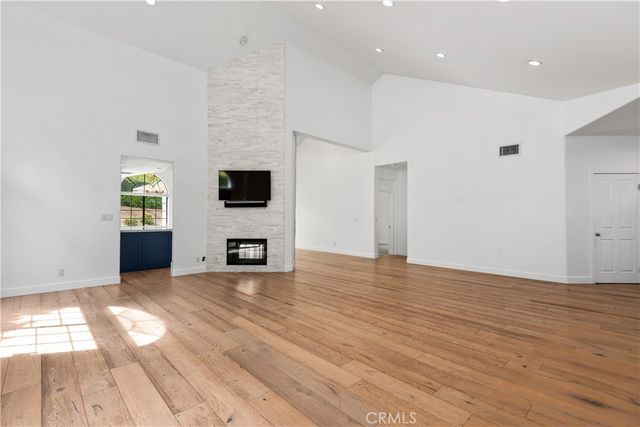 729 Maywood Court, Westlake Village, CA 91362