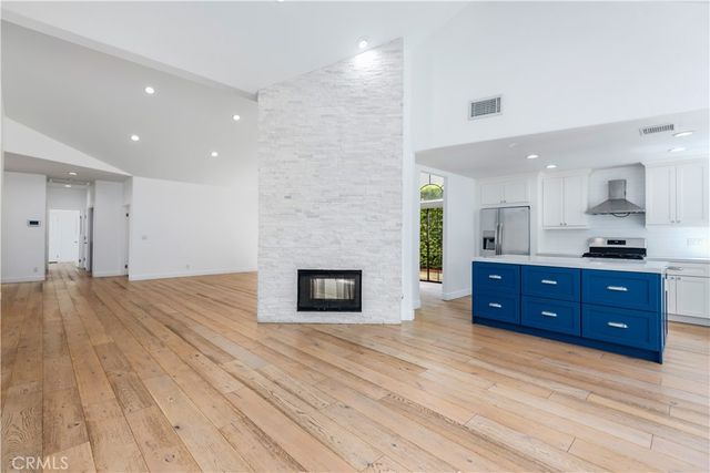 729 Maywood Court, Westlake Village, CA 91362