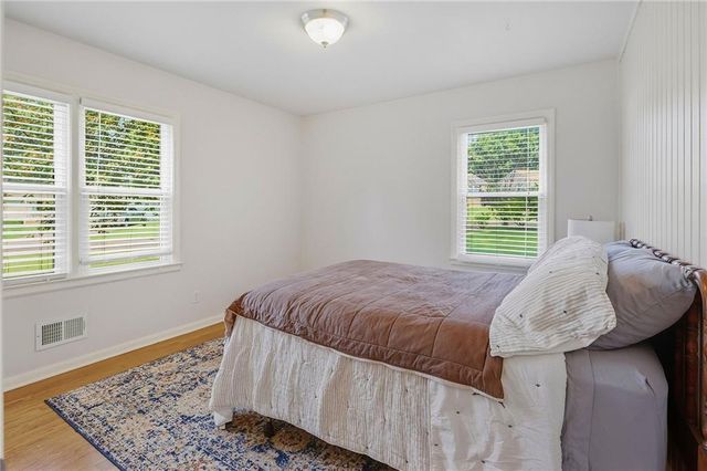 8519 W 69th Terrace, Overland Park, KS 66204