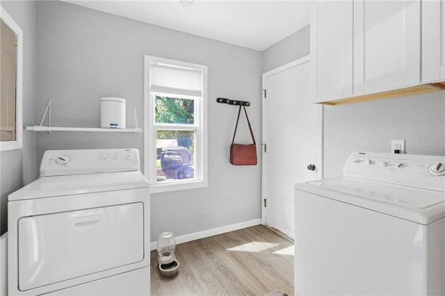 8519 W 69th Terrace, Overland Park, KS 66204