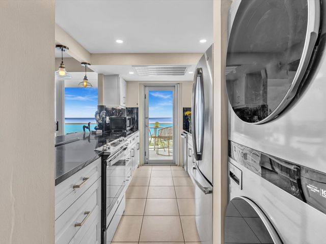 2841 N Ocean Boulevard 1708, Fort Lauderdale, FL 33308