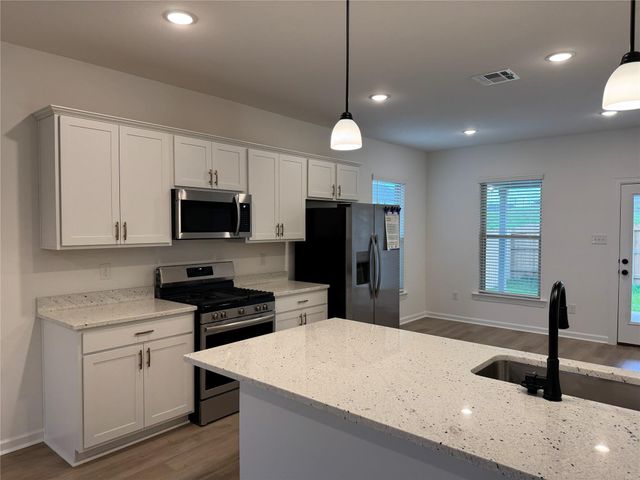 12815 Hannah Springs Lane, Magnolia, TX 77354