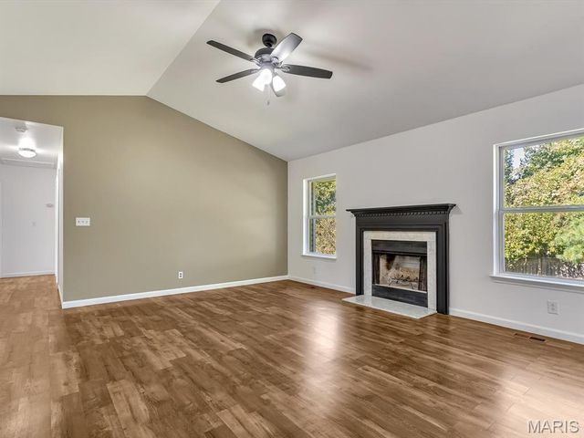 145 Pine Hollow Lane, Collinsville, IL 62234