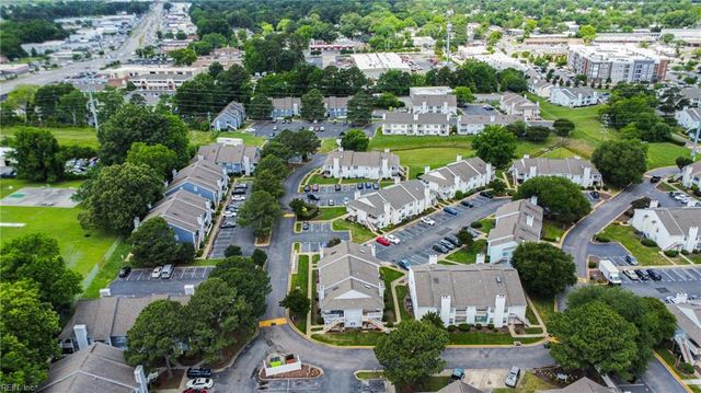 5600 Landfall DR # 102, Virginia Beach, VA 23462