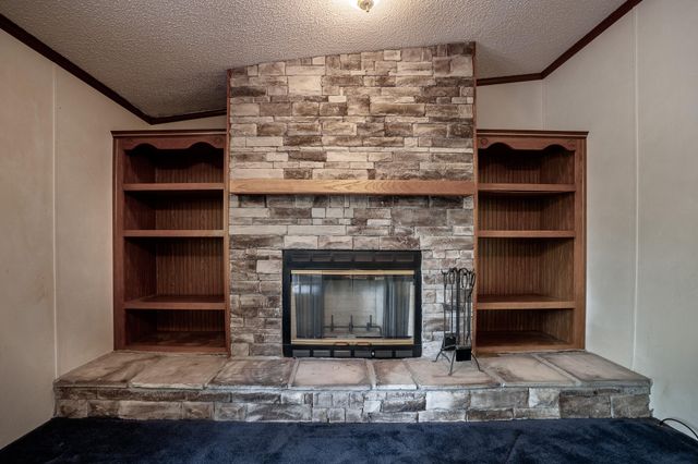 1280 Calvert RD, Vinton, VA 24179