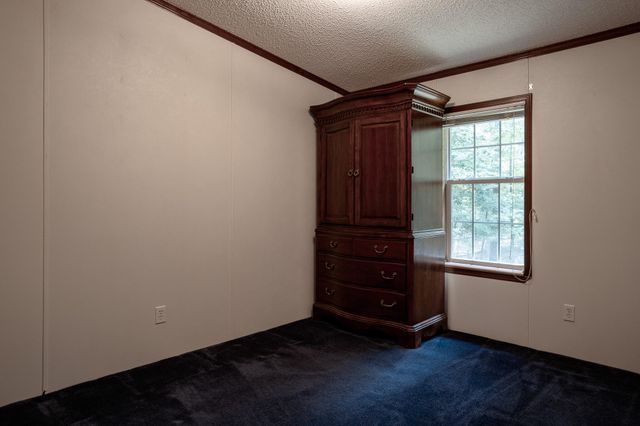1280 Calvert RD, Vinton, VA 24179