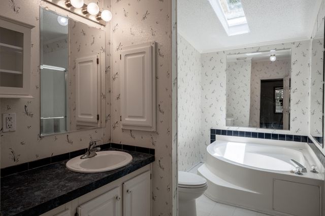 1280 Calvert RD, Vinton, VA 24179