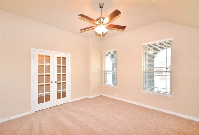 122 Eagle Feather, Waxahachie, TX 75165
