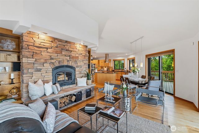11318 Vipond Drive NW, Gig Harbor, WA 98329