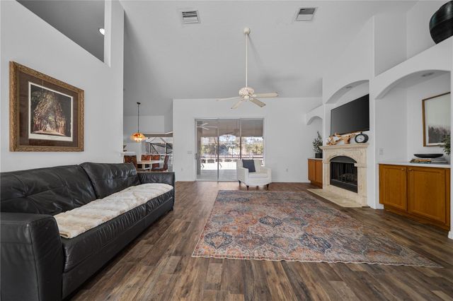 15995 NW 10TH CIRCLE, Citra, FL 32113