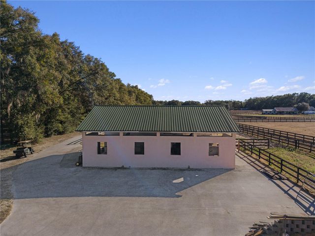 15995 NW 10TH CIRCLE, Citra, FL 32113