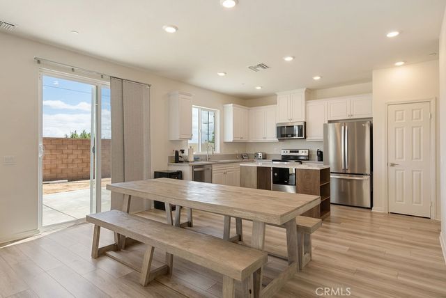 28443 Sandy Plains, Nuevo, CA 92567