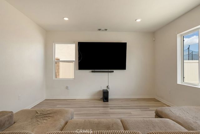 28443 Sandy Plains, Nuevo, CA 92567