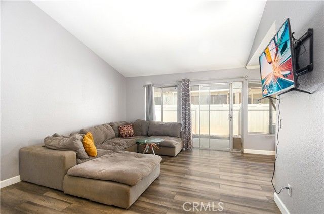 1031 S Palmetto Avenue W8, Ontario, CA 91762