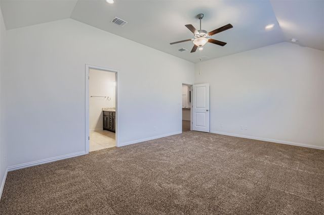 154 Eagle Ford DR, Kyle, TX 78640