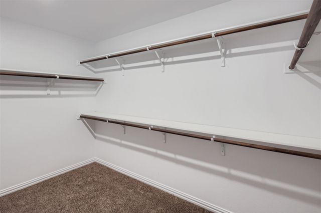 154 Eagle Ford DR, Kyle, TX 78640