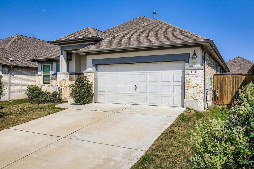 154 Eagle Ford DR, Kyle, TX 78640