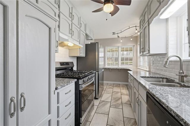 3014 Shrine Park Road, Leavenworth, KS 66048