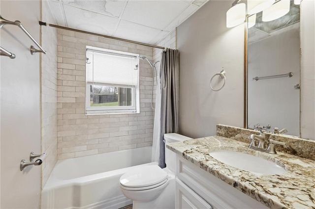 3014 Shrine Park Road, Leavenworth, KS 66048