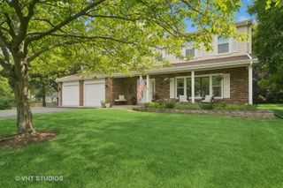 101 Tudor Drive, Barrington, IL 60010