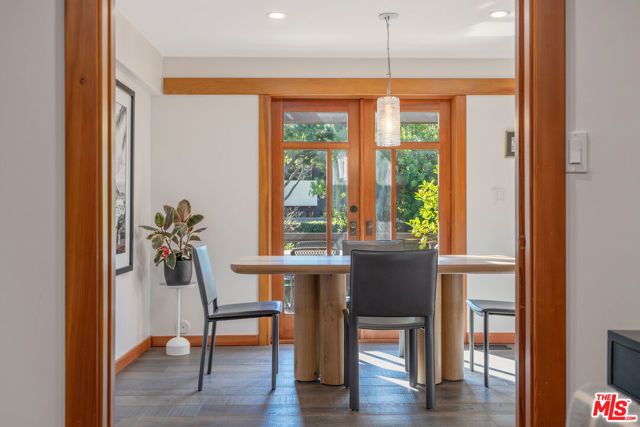 706 Navy Street, Santa Monica, CA 90405