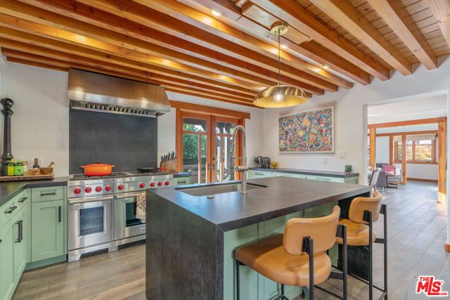706 Navy Street, Santa Monica, CA 90405