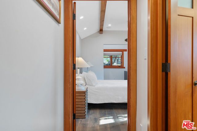 706 Navy Street, Santa Monica, CA 90405