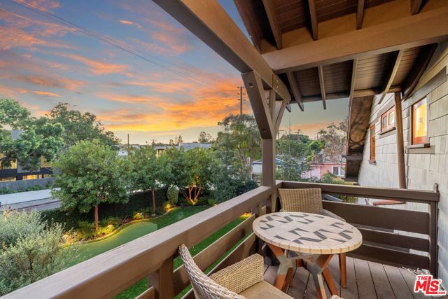 706 Navy Street, Santa Monica, CA 90405
