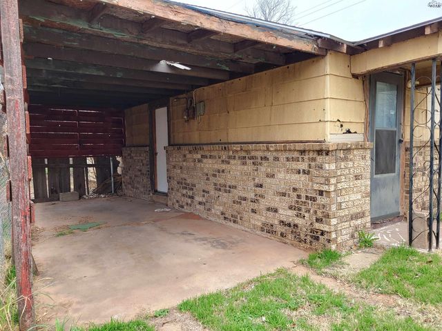 1102 NEFF AVENUE, Wichita Falls, TX 76301