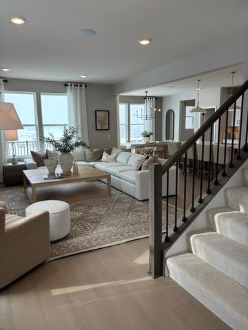 3726 Holbrook Drive, Waconia, MN 55387