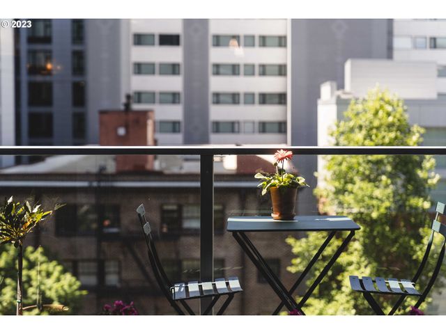 1221 Sw 10TH Ave 612, Portland, OR 97205