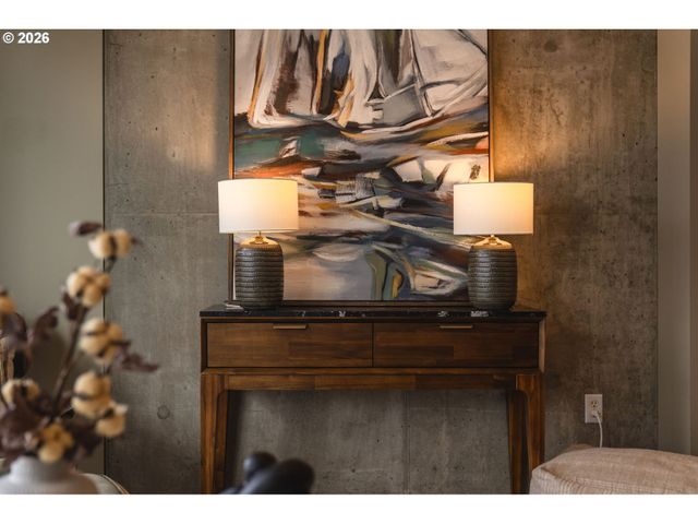 1221 Sw 10TH Ave 612, Portland, OR 97205