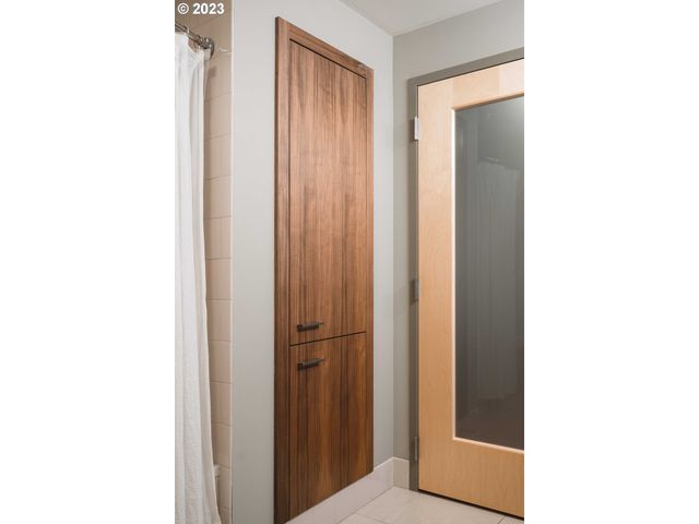 1221 Sw 10TH Ave 612, Portland, OR 97205