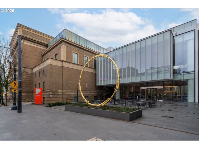 1221 Sw 10TH Ave 612, Portland, OR 97205