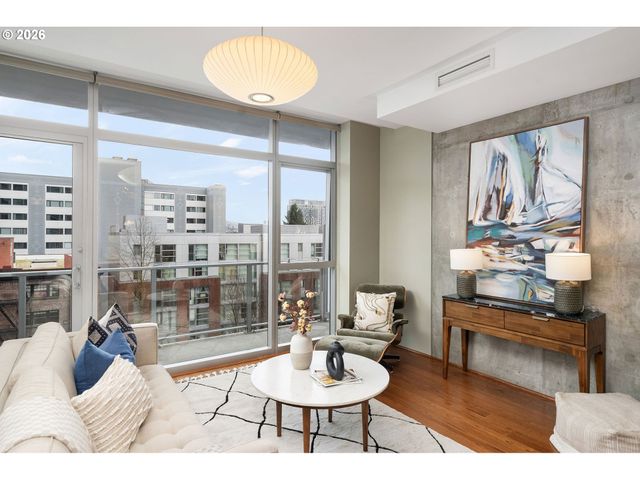 1221 Sw 10TH Ave 612, Portland, OR 97205