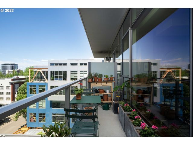 1221 Sw 10TH Ave 612, Portland, OR 97205