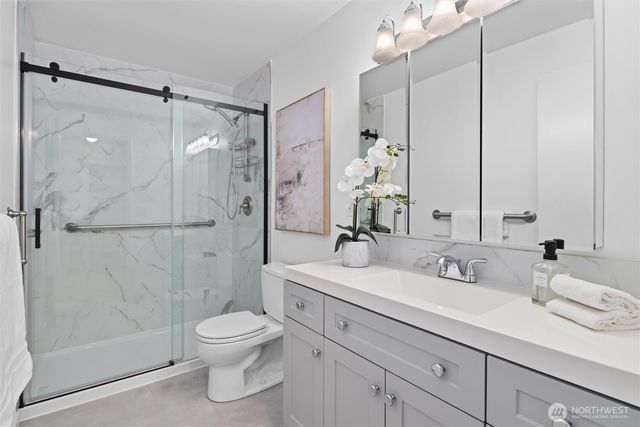 12121 NE 66th Street, Kirkland, WA 98033