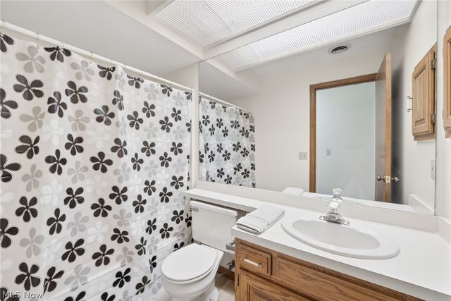 31 Pinewood Drive, Medina, OH 44256
