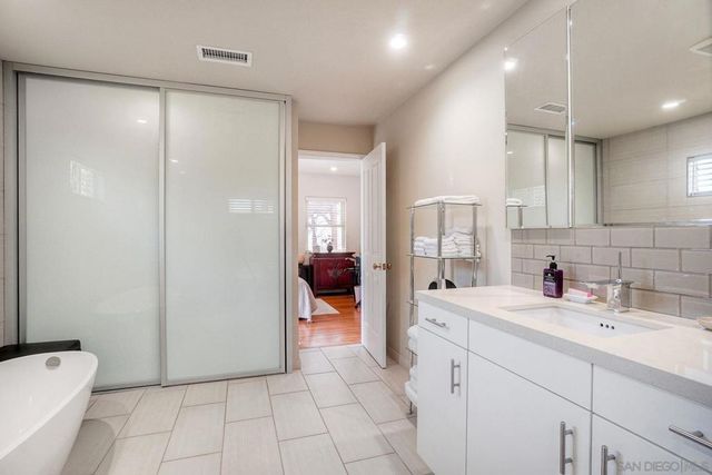 961 9Th, Imperial Beach, CA 91932