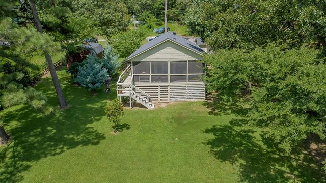 822 County Road 2297, Mineola, TX 75773