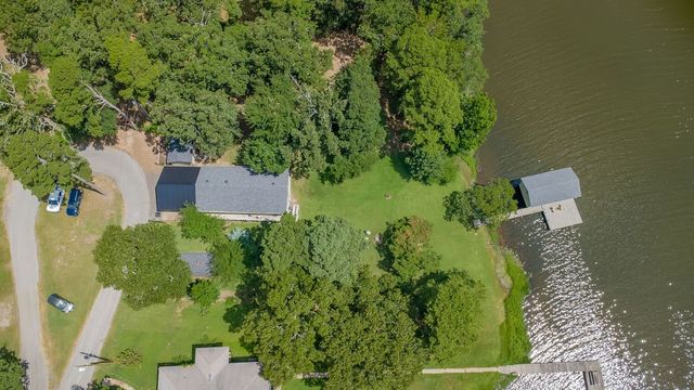 822 County Road 2297, Mineola, TX 75773