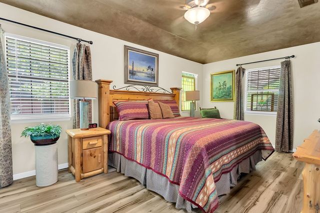 822 County Road 2297, Mineola, TX 75773