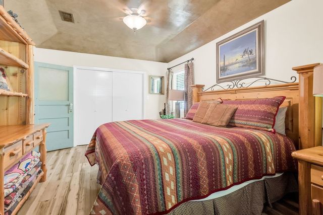 822 County Road 2297, Mineola, TX 75773