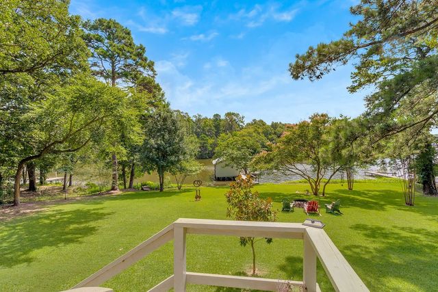 822 County Road 2297, Mineola, TX 75773