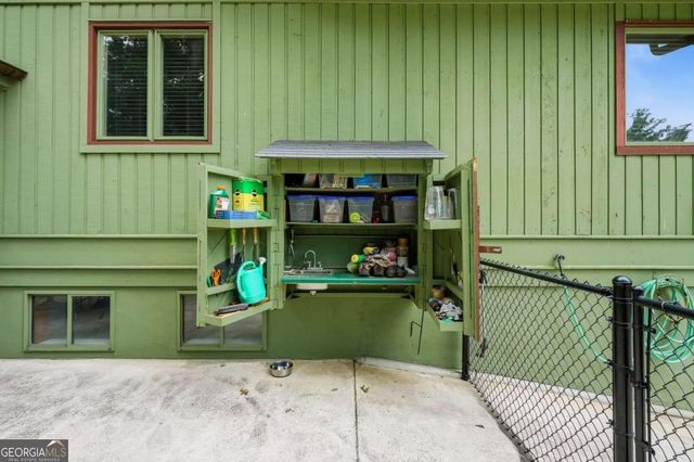 2033 Riverwood Drive, Gainesville, GA 30501