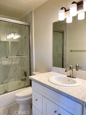 225 Tarocco, Irvine, CA 92618